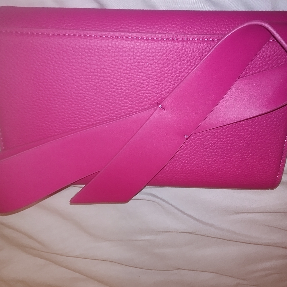 NWT Suzanne Clemente Pink Ribbon clutch
